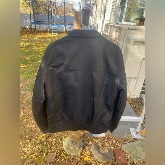 Levi’s Men's Water Resistant Flight Black Bomber Jacket Size Medium - Picture 6 of 8